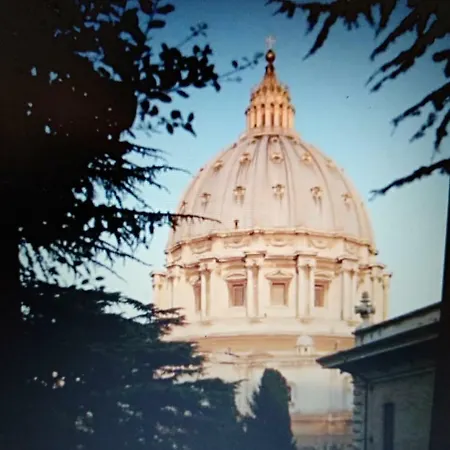 The Dome Holiday Rzym